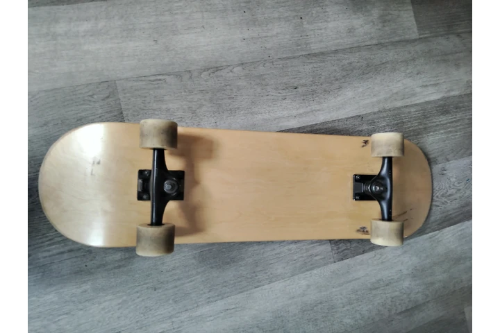 Patineta.  skateboard image 3