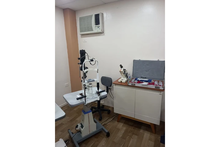 SE ALQUILA OPTICA AL NORTE image 7