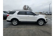 $10500 : Ford Explorer 2017 XLT 4dr S thumbnail