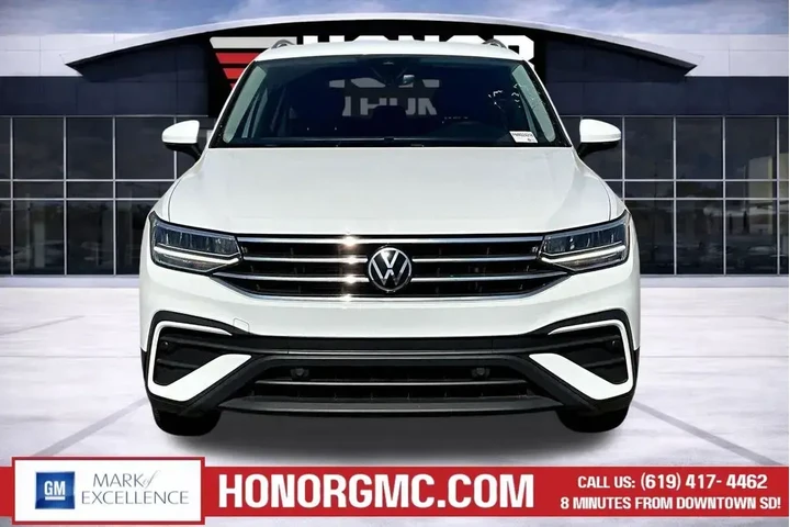 $20188 : Volkswagen Tiguan 2022 SE 4d image 2