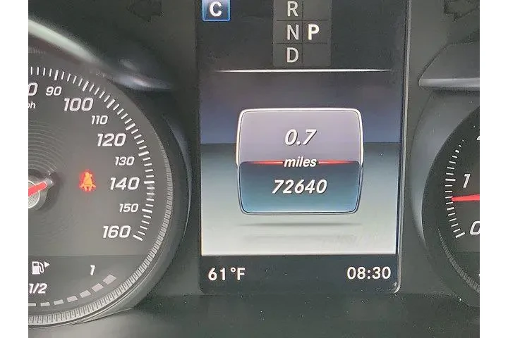 $18000 : Mercedes-Benz GLC 2019 GLC 3 image 5