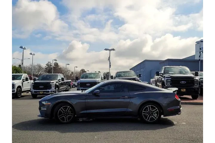 $20900 : Ford Mustang 2020 EcoBoost 2 image 7