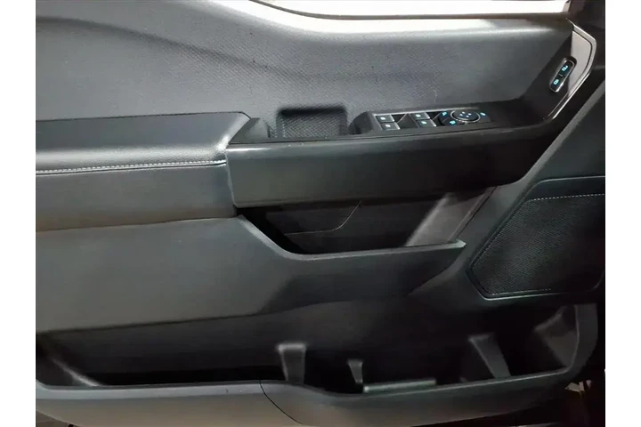 $38941 : Ford F-150 2023 4x4 XL 4dr S image 8