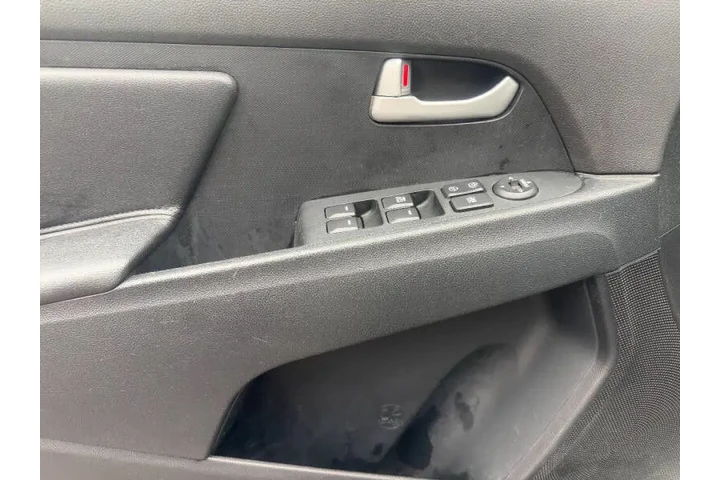 $12995 : 2015 Sportage LX image 10