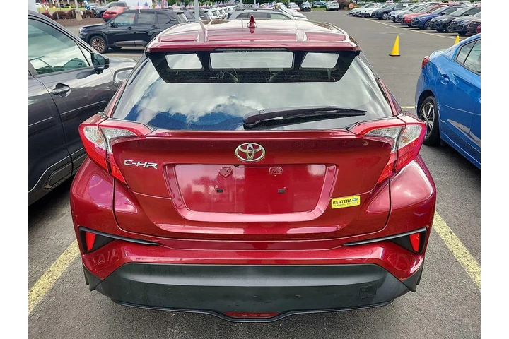 $17995 : Toyota C-HR 2018 XLE Premium image 5