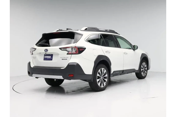 $31998 : Subaru Outback 2024 AWD Tour image 8