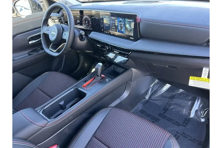 $29290 : Nissan Kicks 2026 SR 4dr Cro image 8