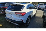 $24999 : Ford Escape 2020 AWD Titaniu thumbnail