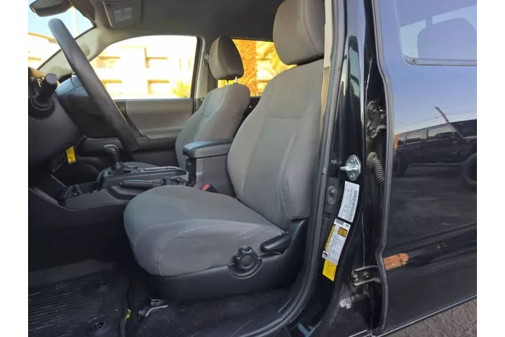 $29999 : 2021 Tacoma image 10