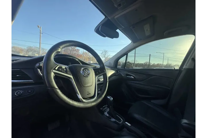 $7999 : 2018 Encore Preferred II image 7