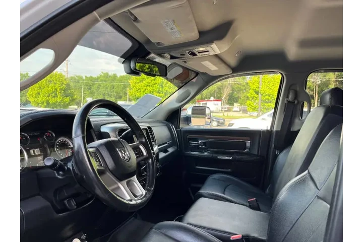 $39950 : 2018 RAM 2500 Laramie image 8
