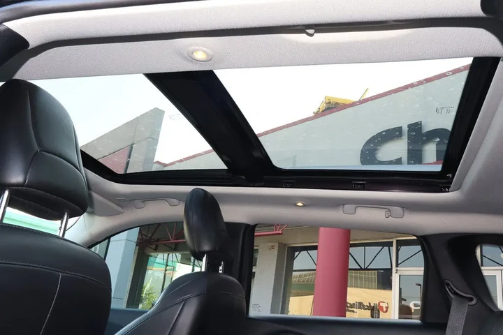 $16949 : 2019 Cherokee Limited image 9