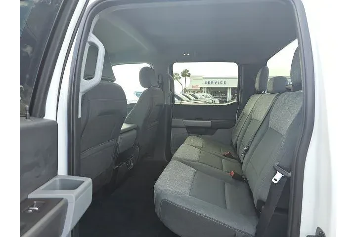 $20486 : Nissan Altima 2024 2.5 SR 4d image 5