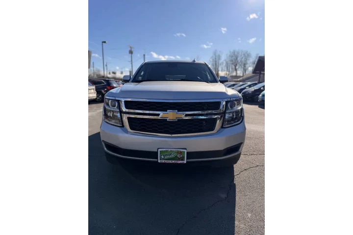 $15995 : 2015 Suburban LT image 4