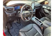 $39777 : Ford Explorer 2022 AWD ST 4d thumbnail