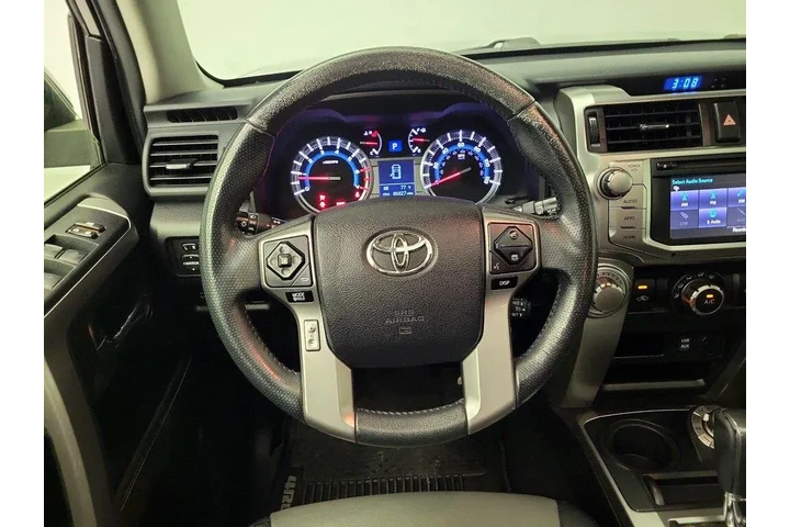$30998 : Toyota 4Runner 2016 4x4 SR5 image 10