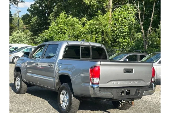 $21550 : 2021 Tacoma image 6