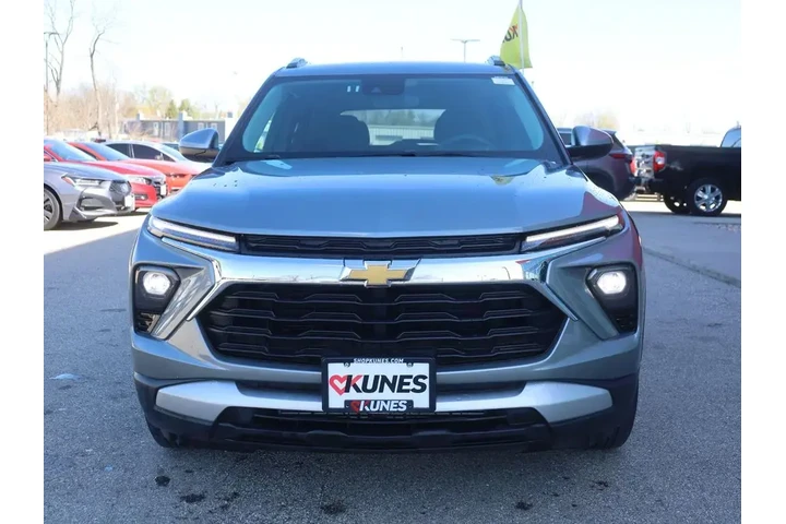 $22990 : Chevrolet Trailblazer 2025 L image 3