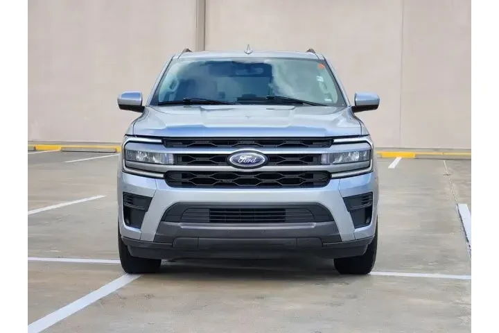$39753 : Ford Expedition 2024 4x4 XLT image 2