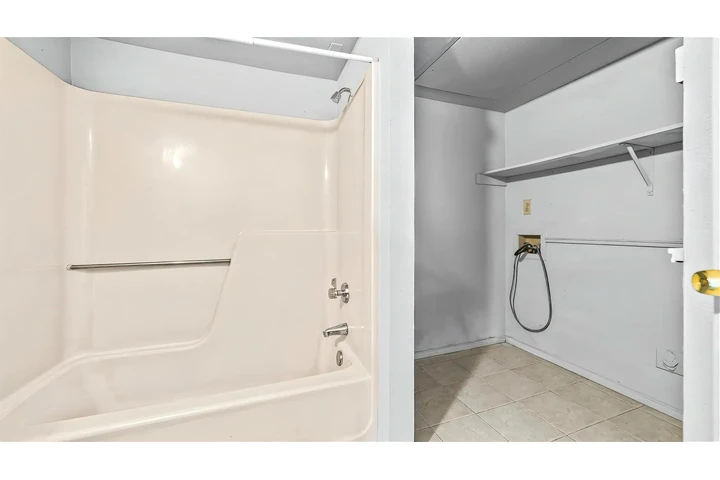 $2050 : casa de renta image 7