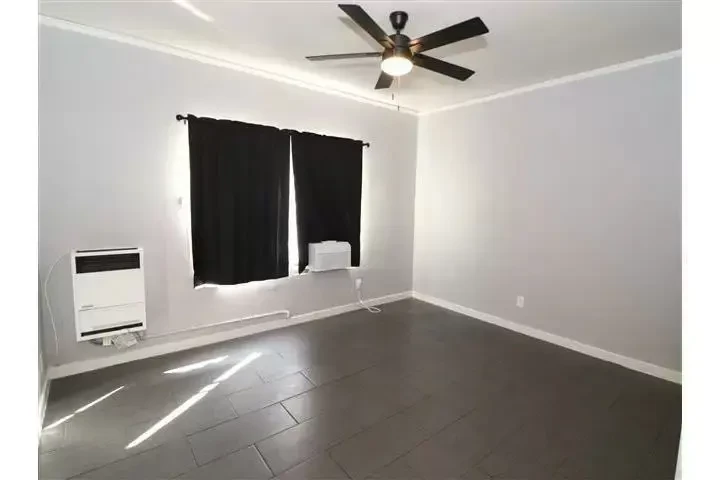 $1387 : APARTAMENTO SINGLE image 4