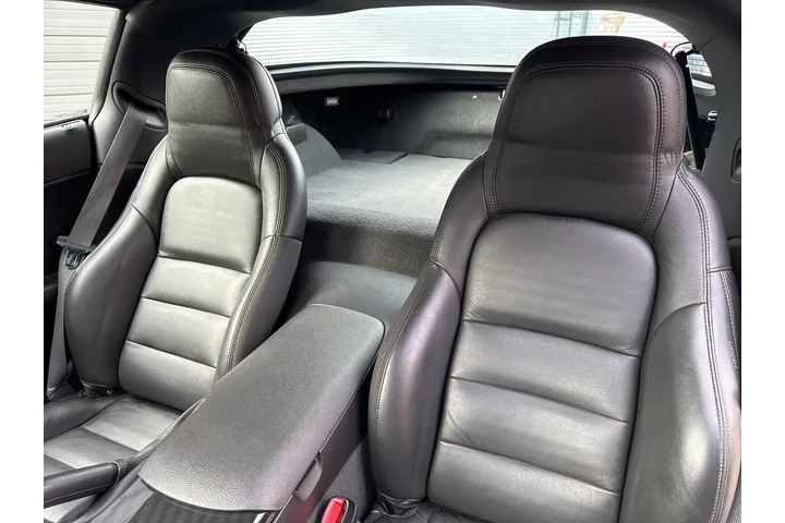 $32595 : Chevrolet Corvette 2011 2dr image 5