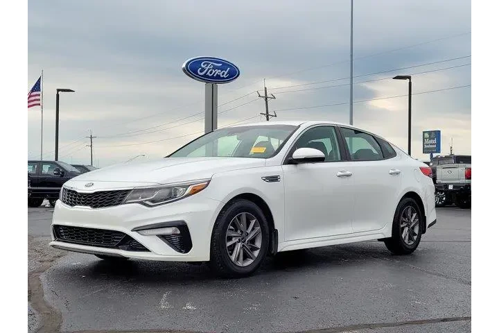 $13577 : Kia Optima 2020 S 4dr Sedan image 7