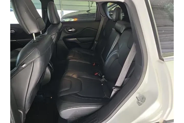 $18940 : Jeep Cherokee 2021 Latitude image 4