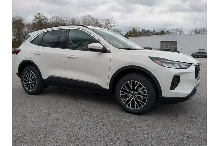 $27301 : Ford Escape Plug-In Hybrid 2 image 2