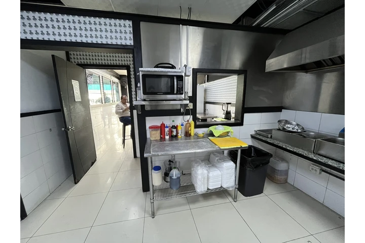 $35000 : SE VENDE NEGOCIO COMERCIAL image 2