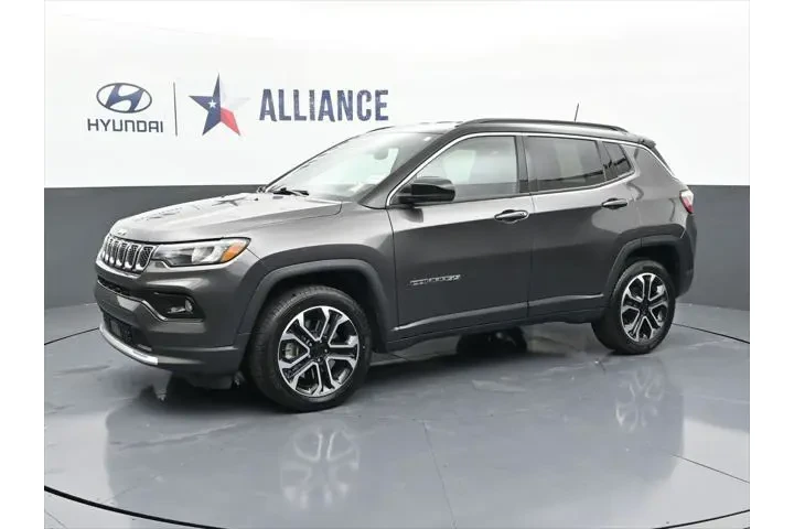 $26132 : Jeep Compass 2024 4x4 Limite image 3