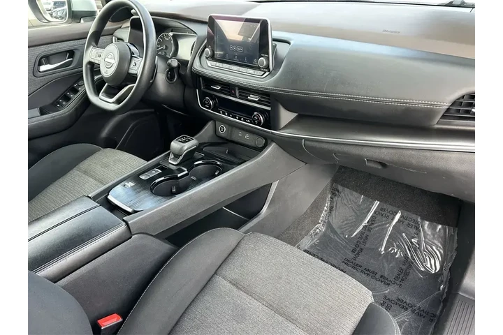 $17921 : Nissan Rogue 2023 SV 4dr Cro image 8