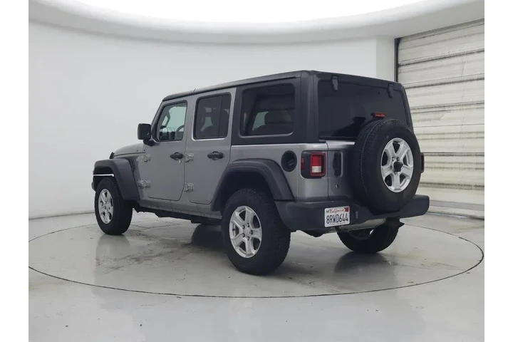 $27998 : Jeep Wrangler Unlimited 2020 image 2
