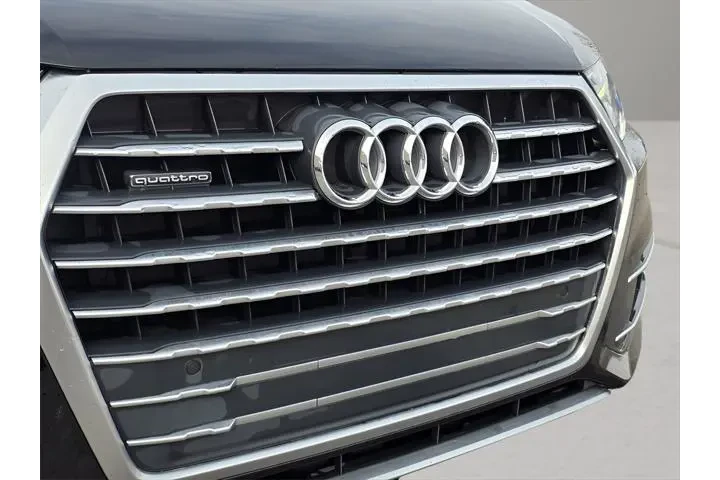 $17266 : Audi Q7 2017 AWD 3.0T quattr image 9