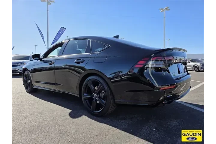 $31500 : Honda Accord Hybrid 2025 Spo image 5