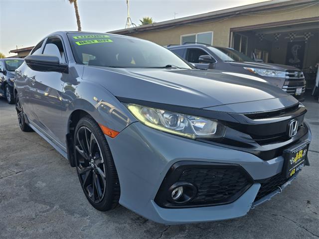 $19995 : 2019 Civic Sport CVT image 3