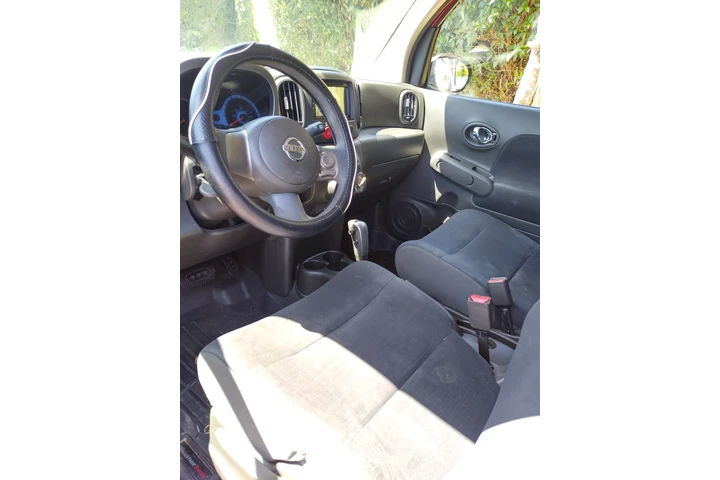 $3000 : 2010 Nissan Cube Sport image 5
