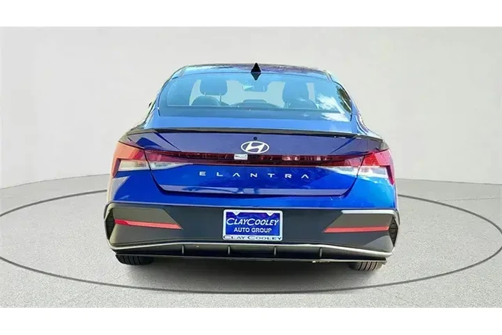 $20242 : Hyundai ELANTRA 2025 SEL Spo image 4