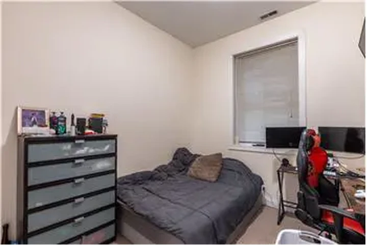 $4395 : Rental property with 3 bedro image 9