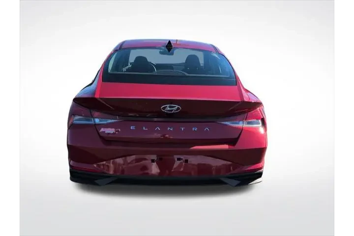 $19900 : Hyundai ELANTRA 2023 SEL 4dr image 7