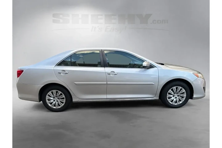$8495 : Toyota Camry 2013 LE 4dr Sed image 10