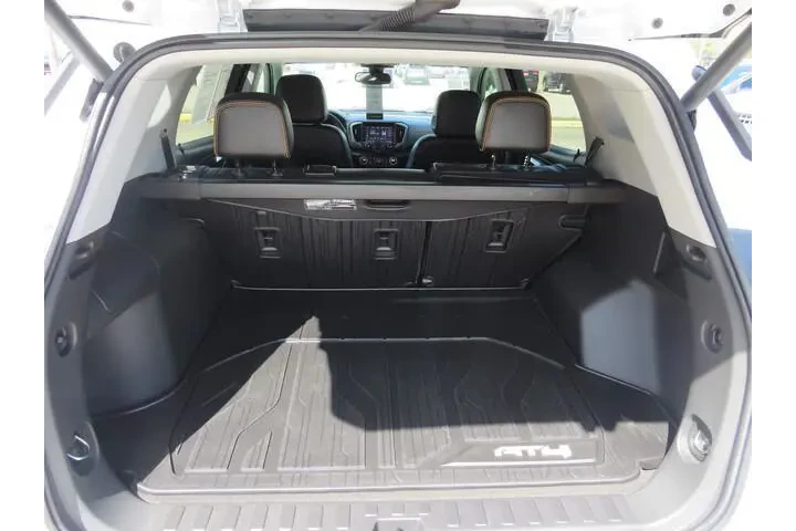 $33791 : GMC Terrain 2023 AWD AT4 4dr image 5