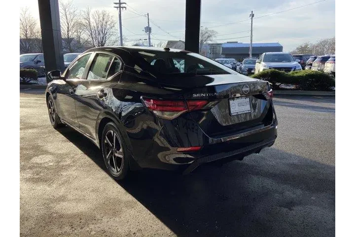 $15708 : Nissan Sentra 2025 SV 4dr Se image 7