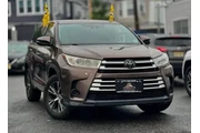 2018 TOYOTA HIGHLANDER2018 TO thumbnail