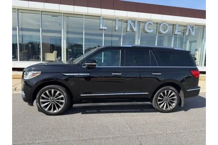 $35998 : Lincoln Navigator 2019 4x4 S image 3