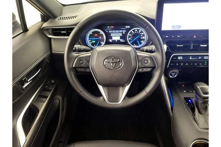 $34998 : Toyota Venza 2024 AWD XLE 4d image 10