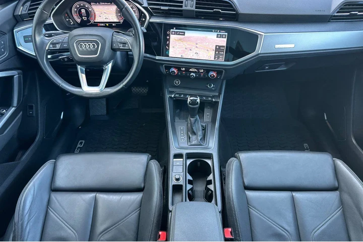 $20000 : Audi Q3 2021 AWD quattro S l image 6