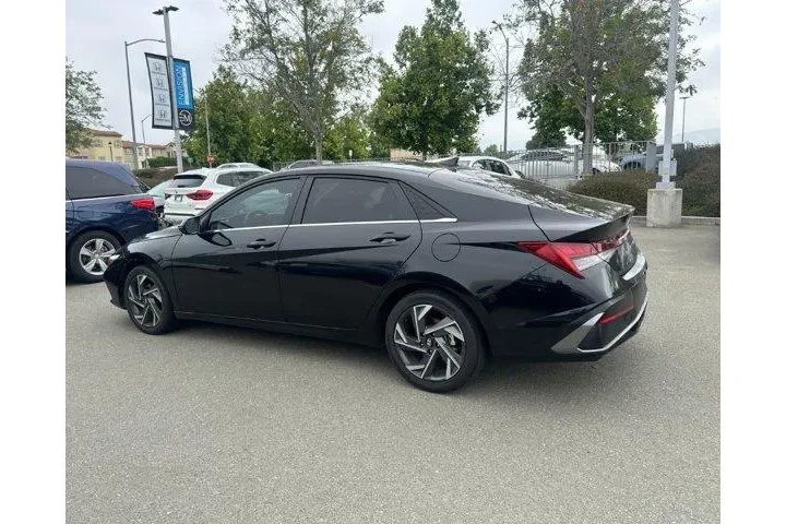 $25998 : Hyundai ELANTRA Hybrid 2025 image 4