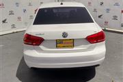 $11995 : Used 2015 Passat 4dr Sdn 1.8T thumbnail