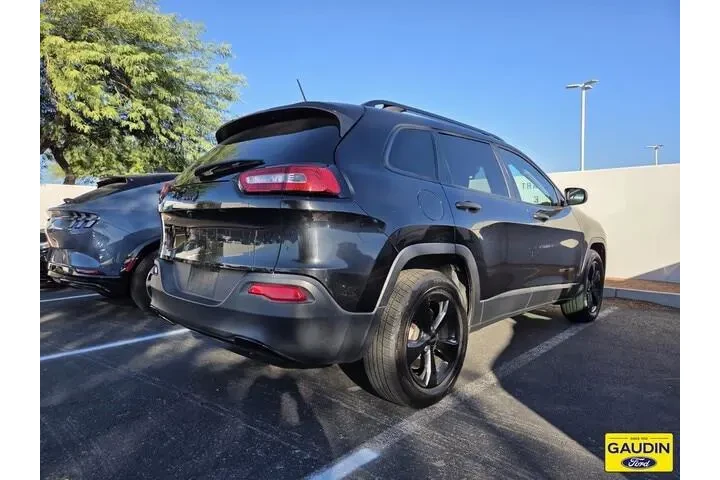 $8777 : Jeep Cherokee 2016 4x4 Sport image 2